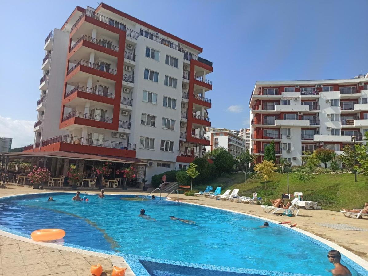 Частни Апартаменти За Гости - Панорама Бийч-Форд Нокс Sveti Vlas Eksteriør bilde